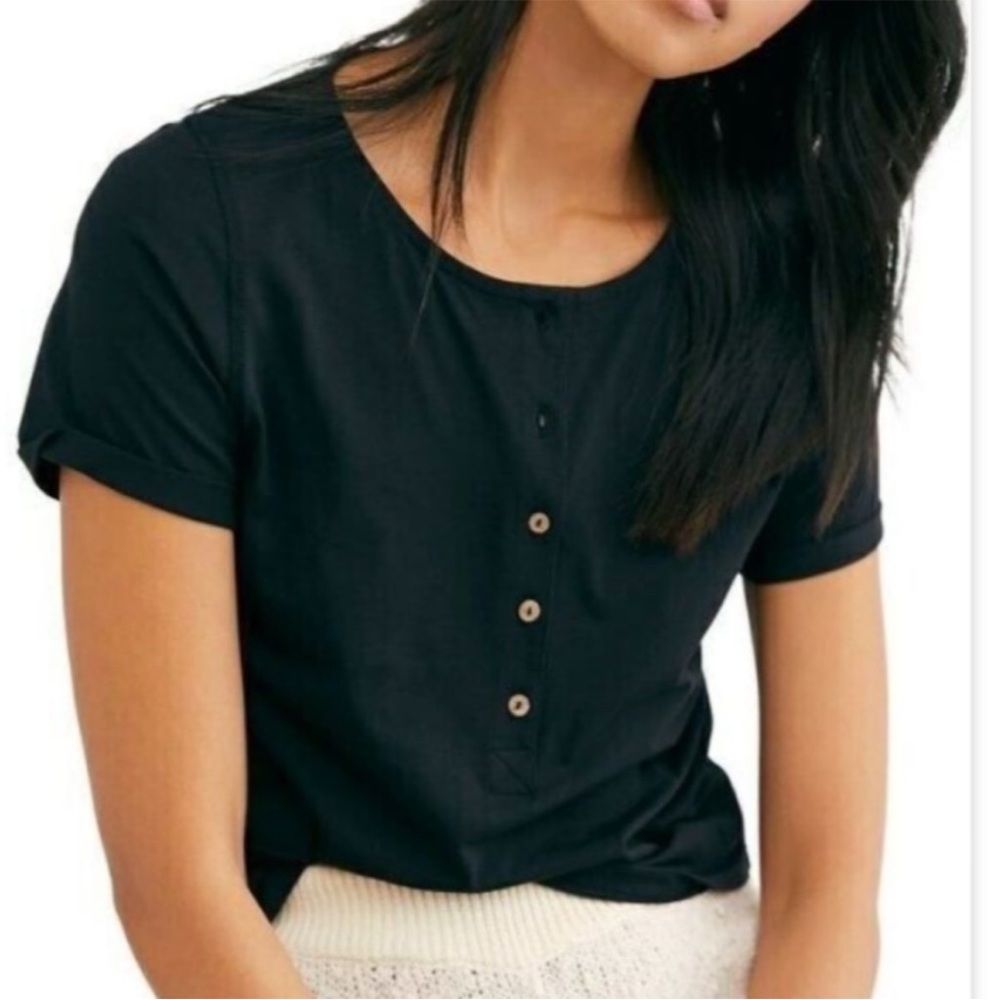 Free People What’s Up Cropped Henley in black sz small